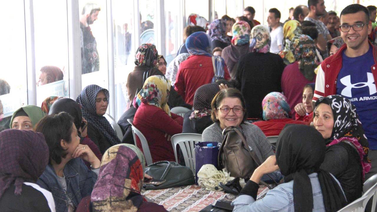 75 kişinin alınacağı işe yaklaşık 700 kişi başvuru yaptı