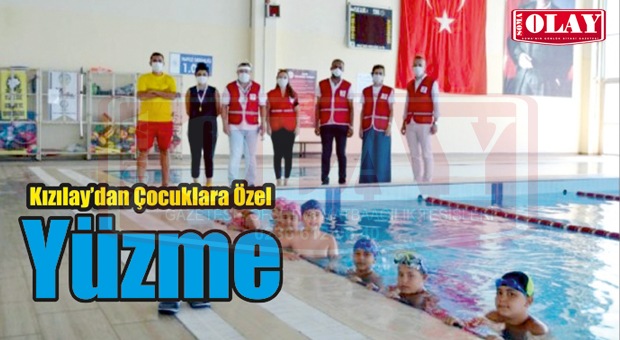 Türk Kızılay’ı çocuklara yüzme öğretti
