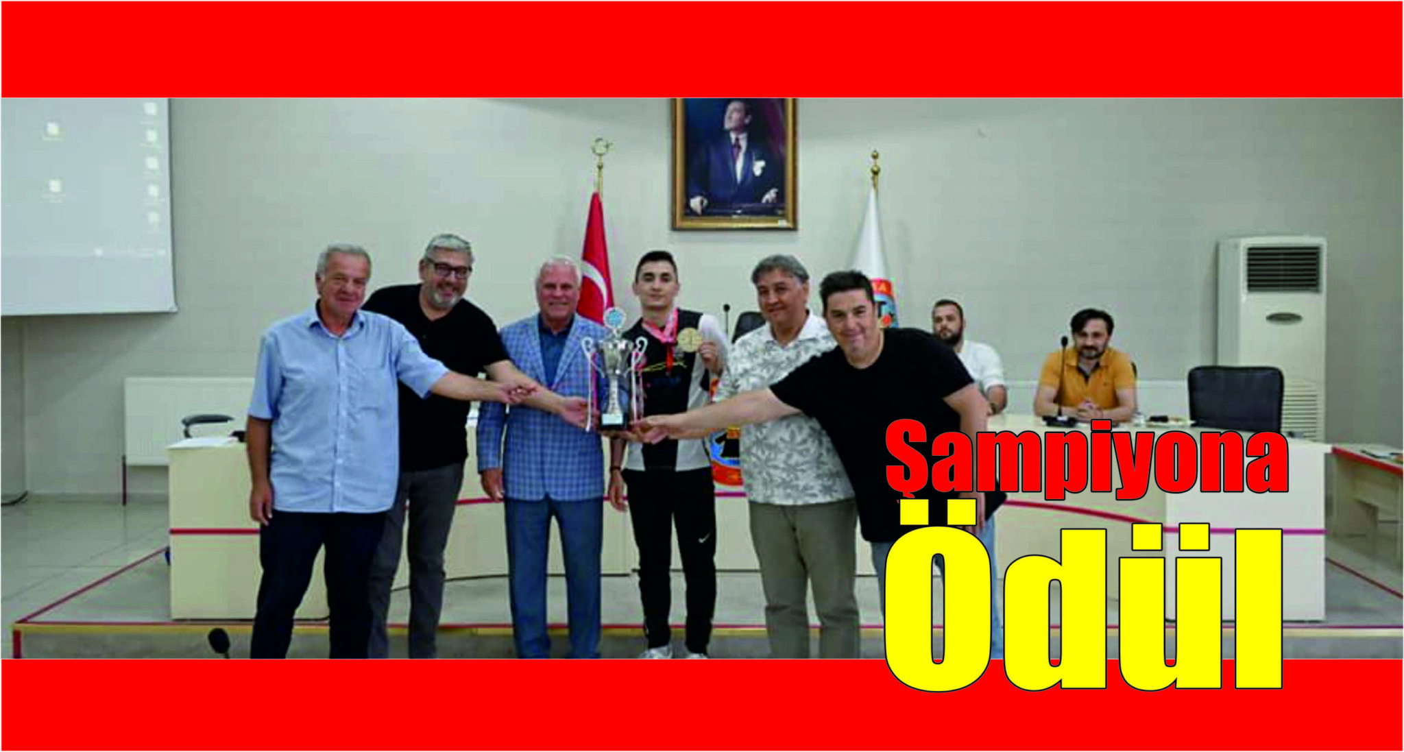 Kick Boks şampiyonu ödüllendirildi