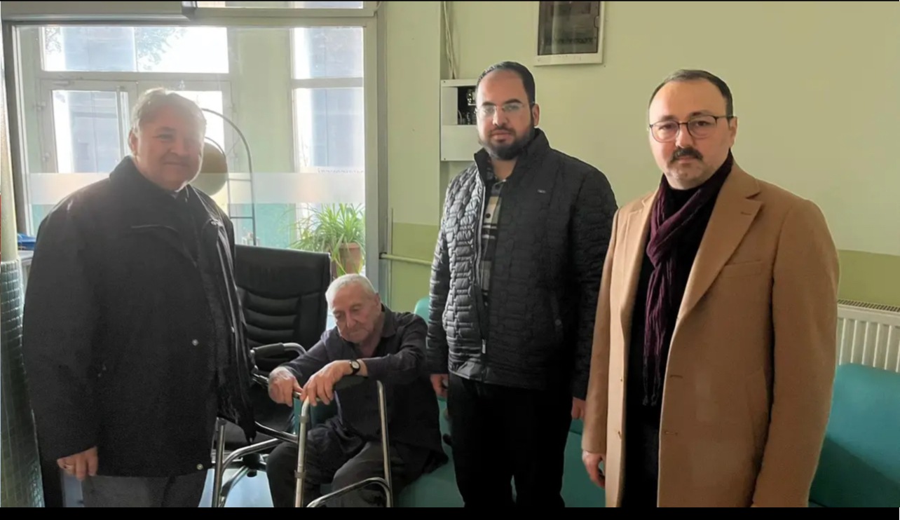 AK Parti Soma İlçe Başkanlığından Berat Kandili Ziyareti