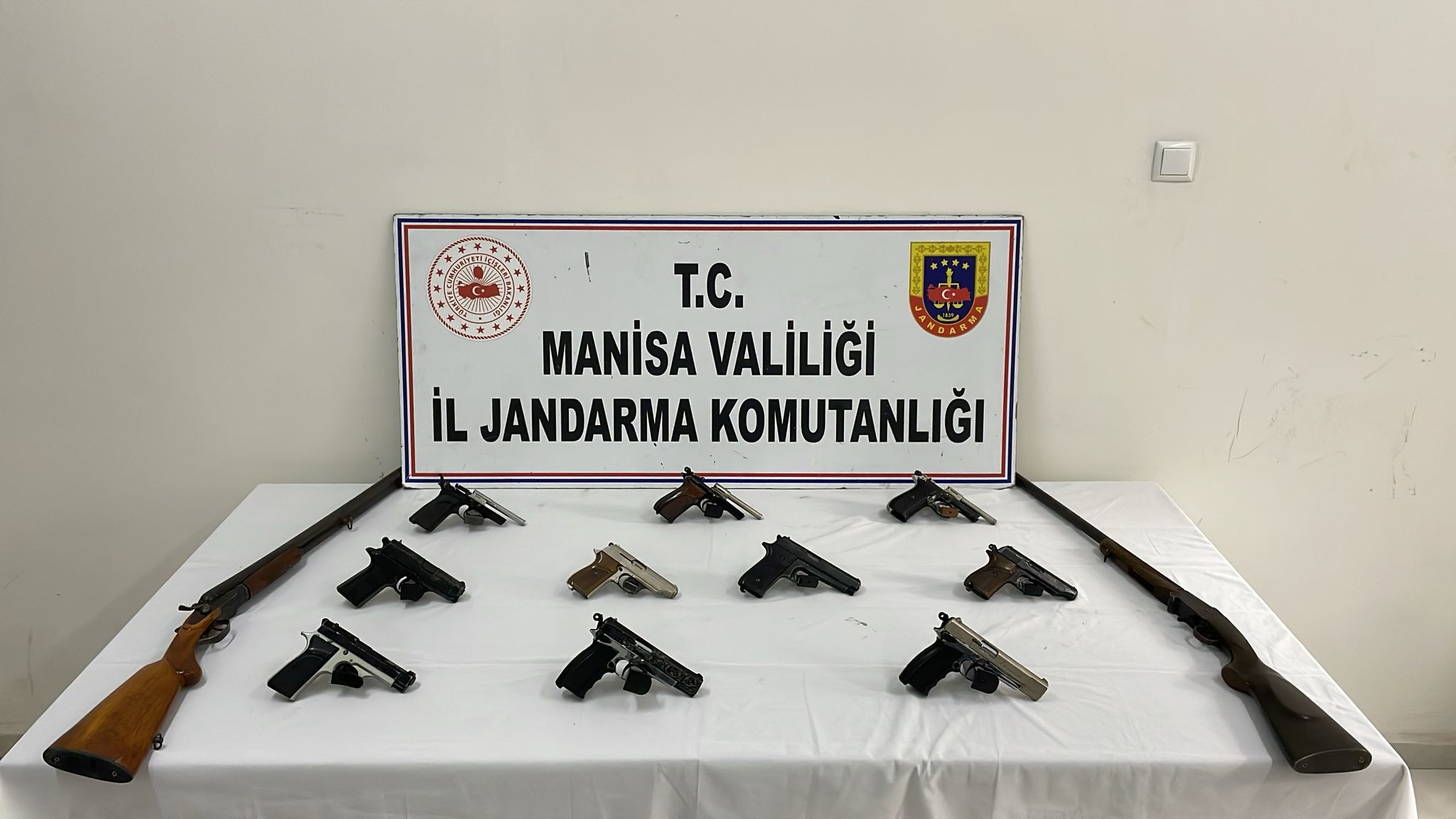 Ruhsatsız Silah Operasyonu: 6 Şüpheli Hakkında İşlem Başlatıldı