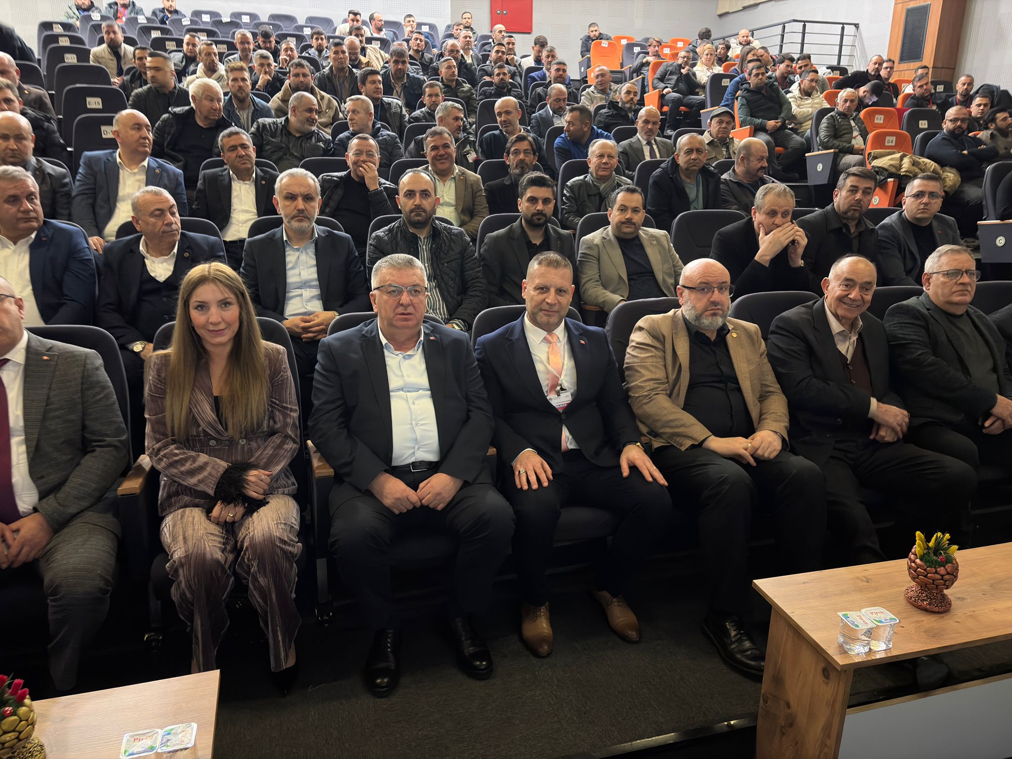 TES-İŞ Soma’da Genel Kurul Mesajı: “Emeğin Hakkı İçin Mücadeleden Vazgeçmeyeceğiz”