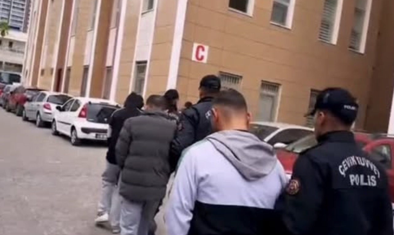 Manisa Merkezli Yasa Dışı Bahis Operasyonu: 30 Şüpheli Yakalandı